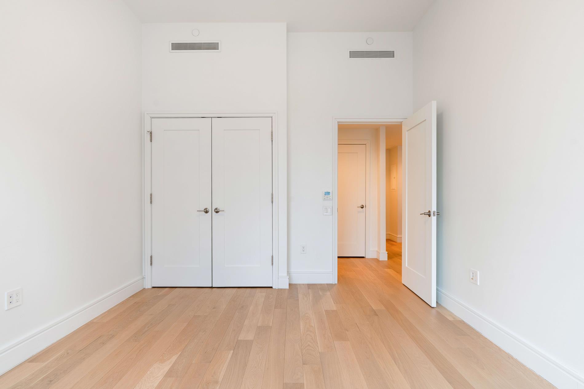 540 Sixth Avenue Flatiron District New York NY 10011