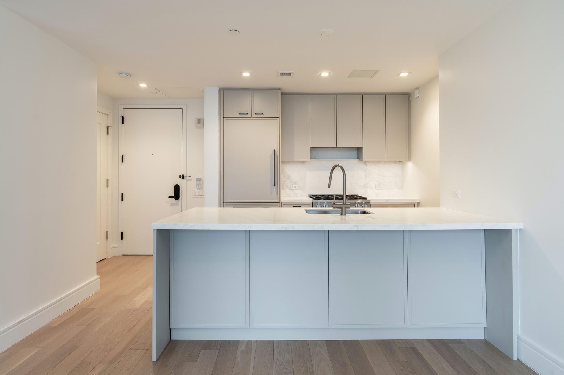 540 Sixth Avenue Flatiron District New York NY 10011