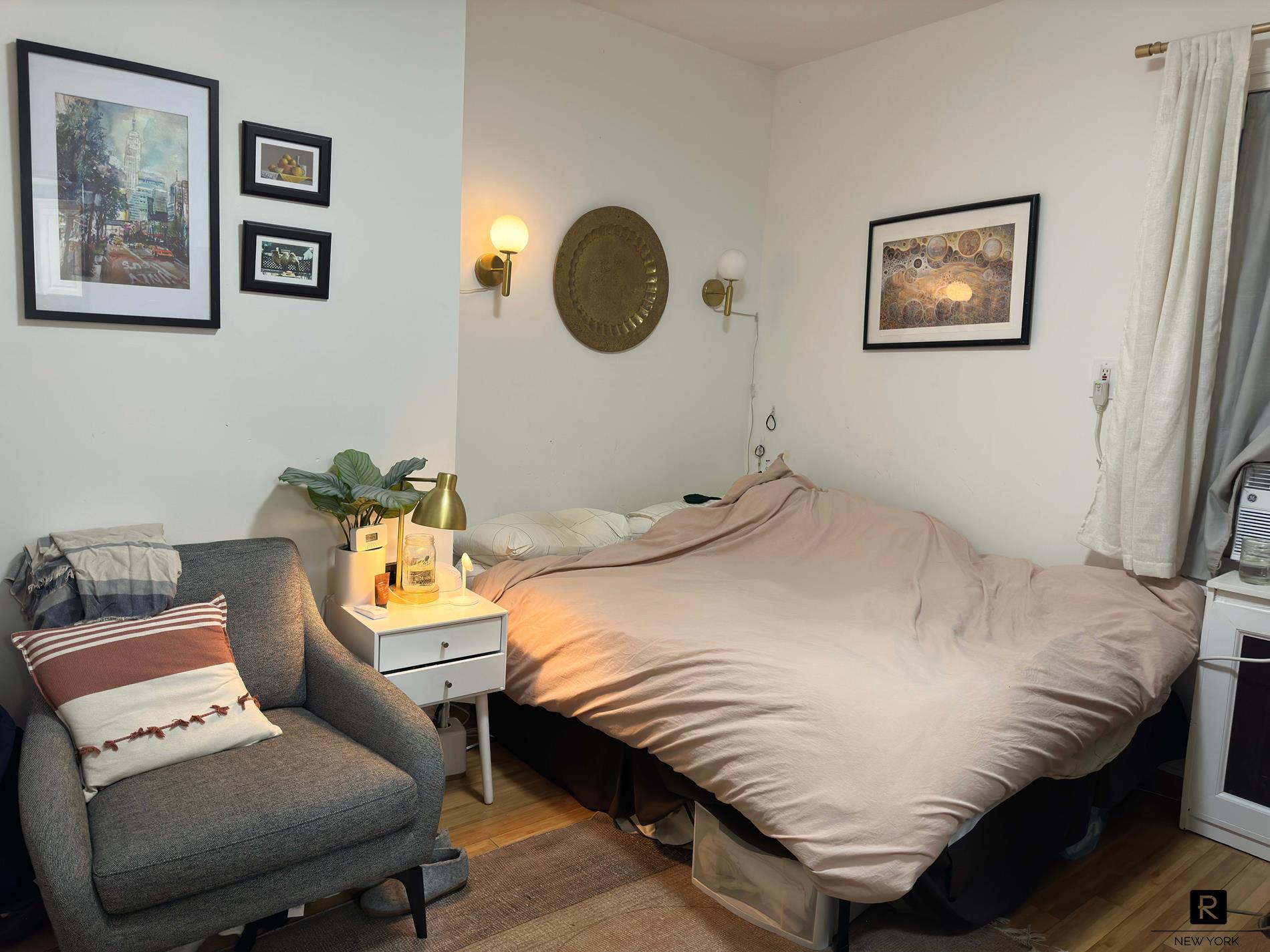 137 Meserole Street Williamsburg Brooklyn NY 11206