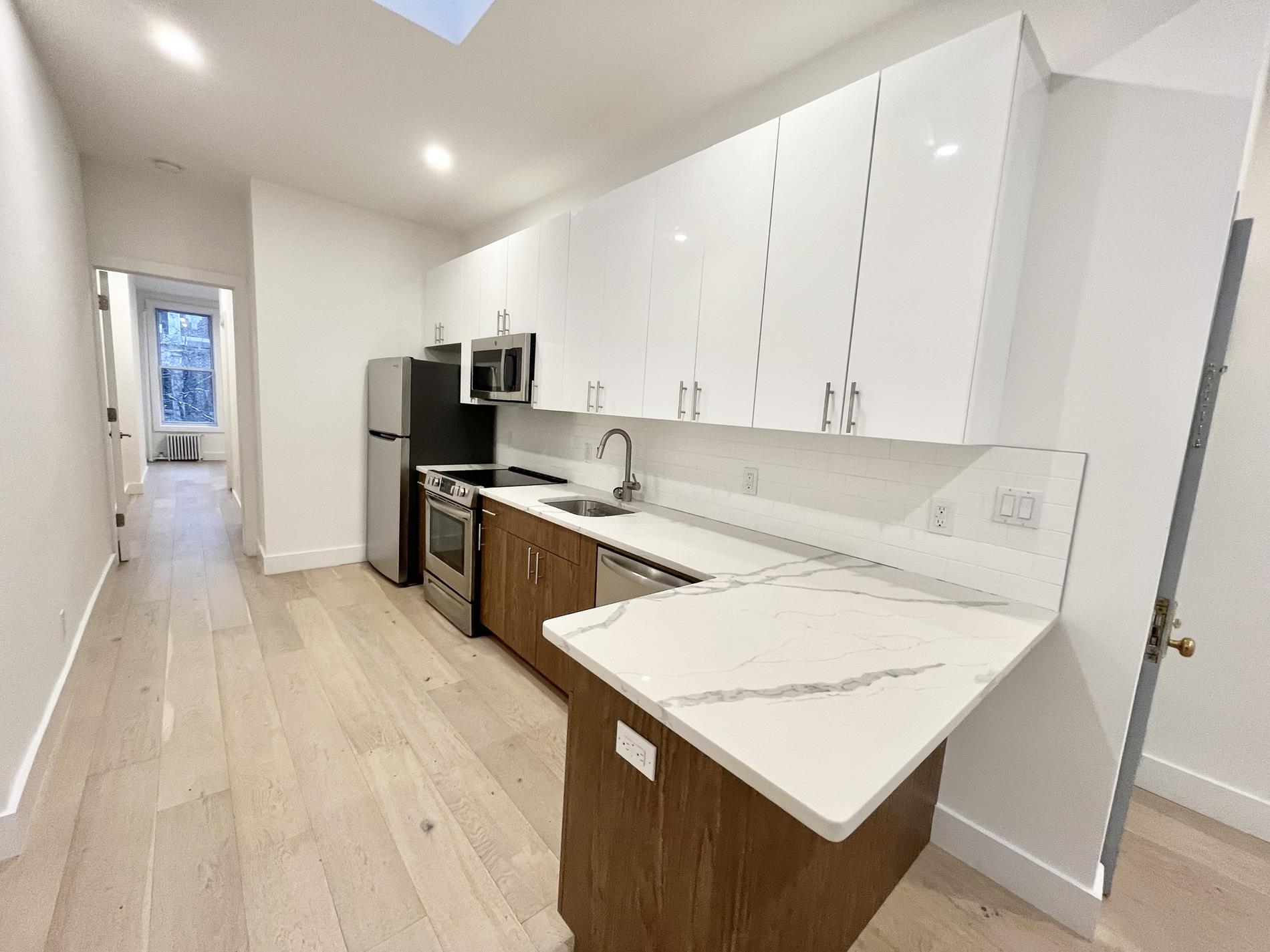 235 East 5th Street, #10