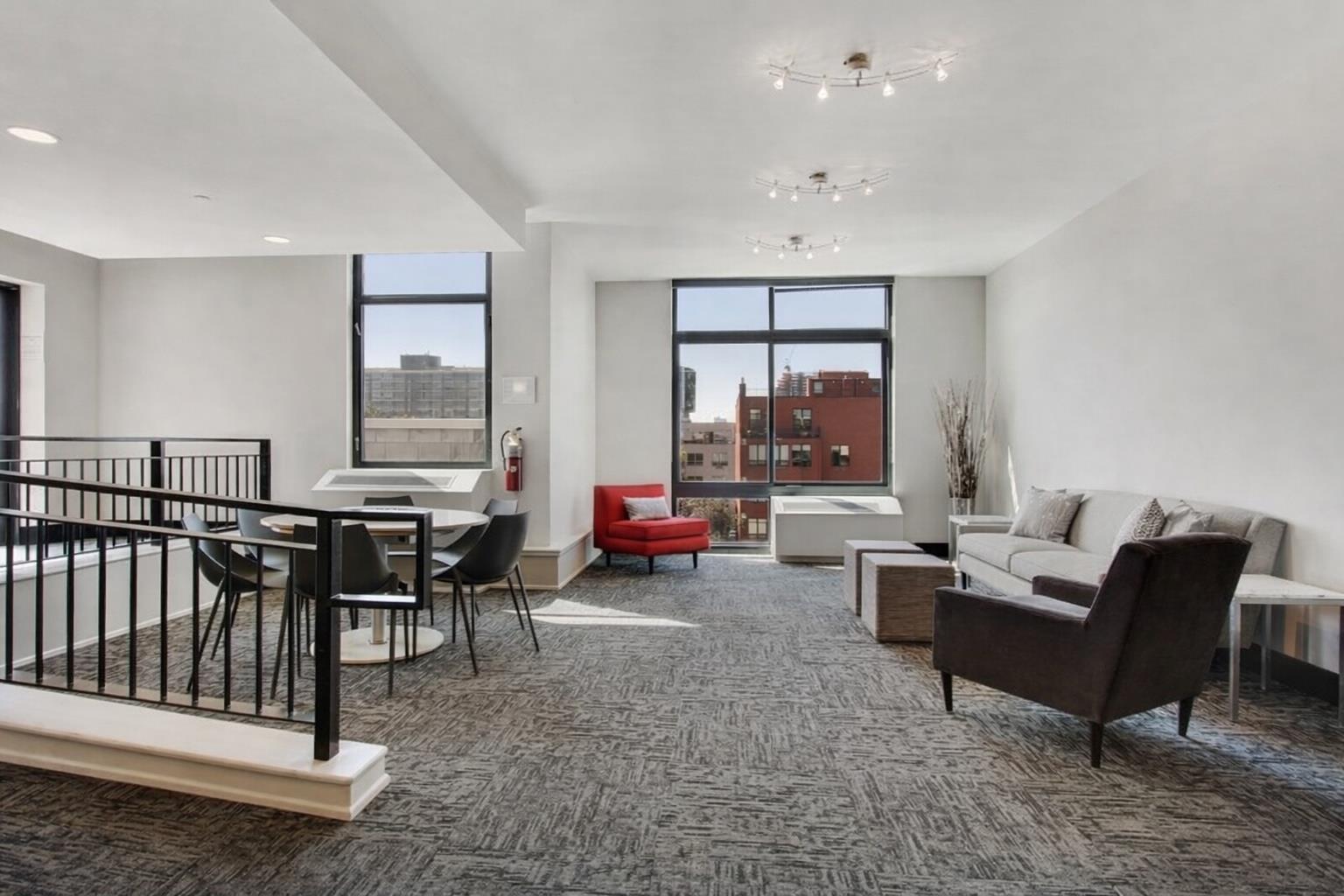 48-21 5th Street 4-M Hunters Point Queens NY 11101