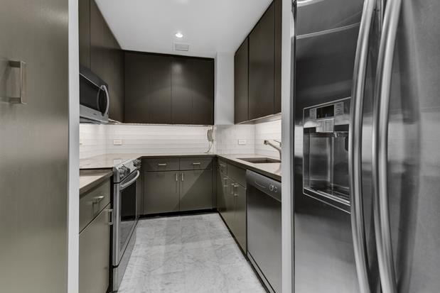 641 Fifth Avenue, #26-F