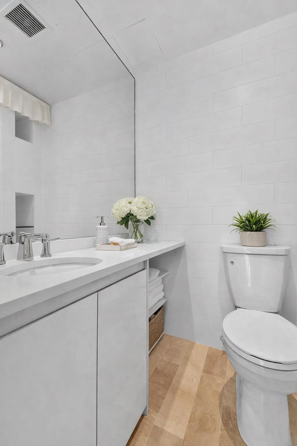 641 Fifth Avenue 26-F Midtown East New York NY 10022