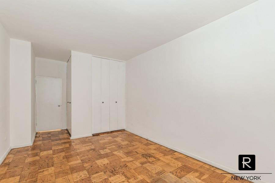 330 Third Avenue Kips Bay New York NY 10010