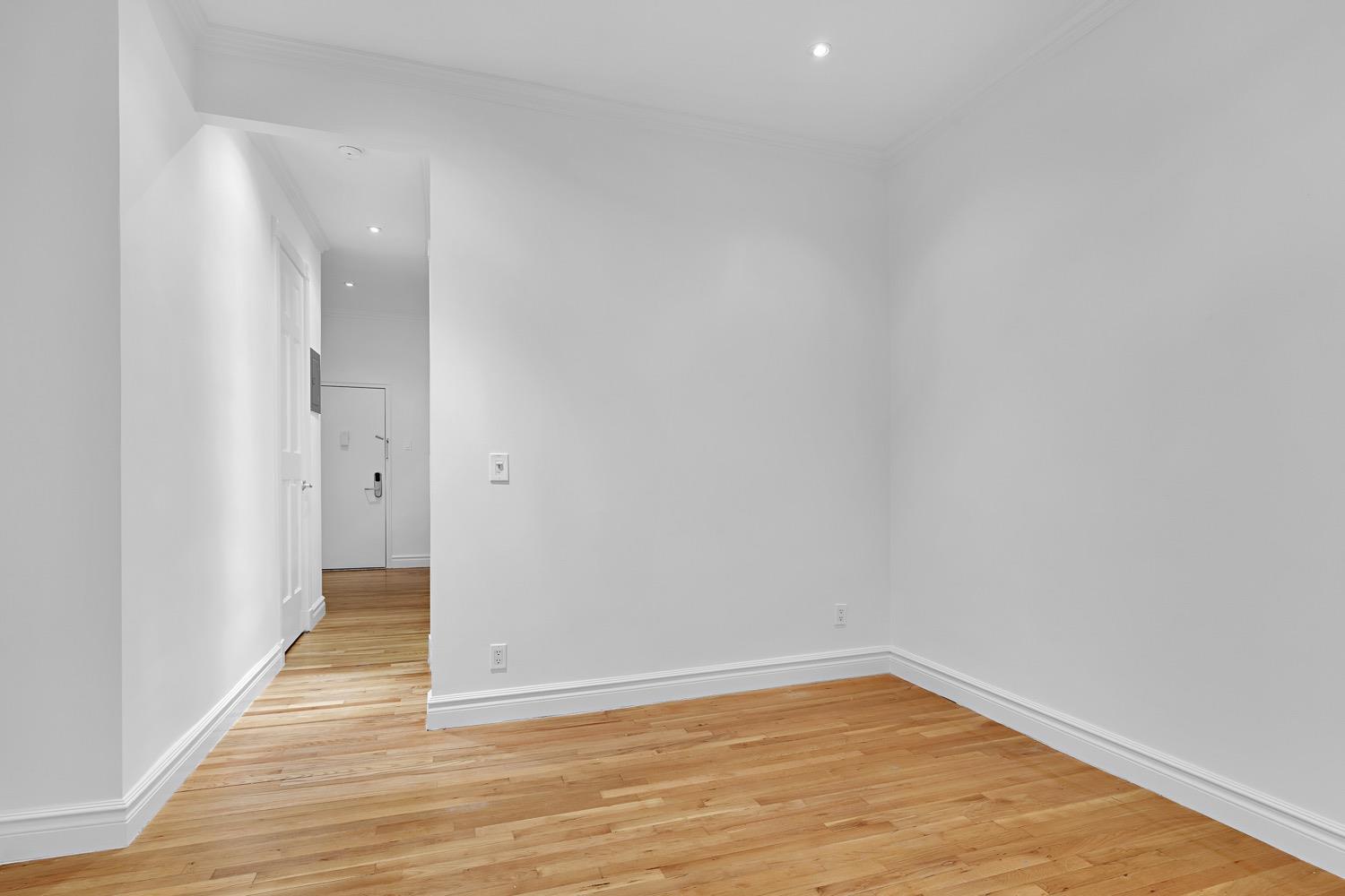 420 East 66th Street, #4H
