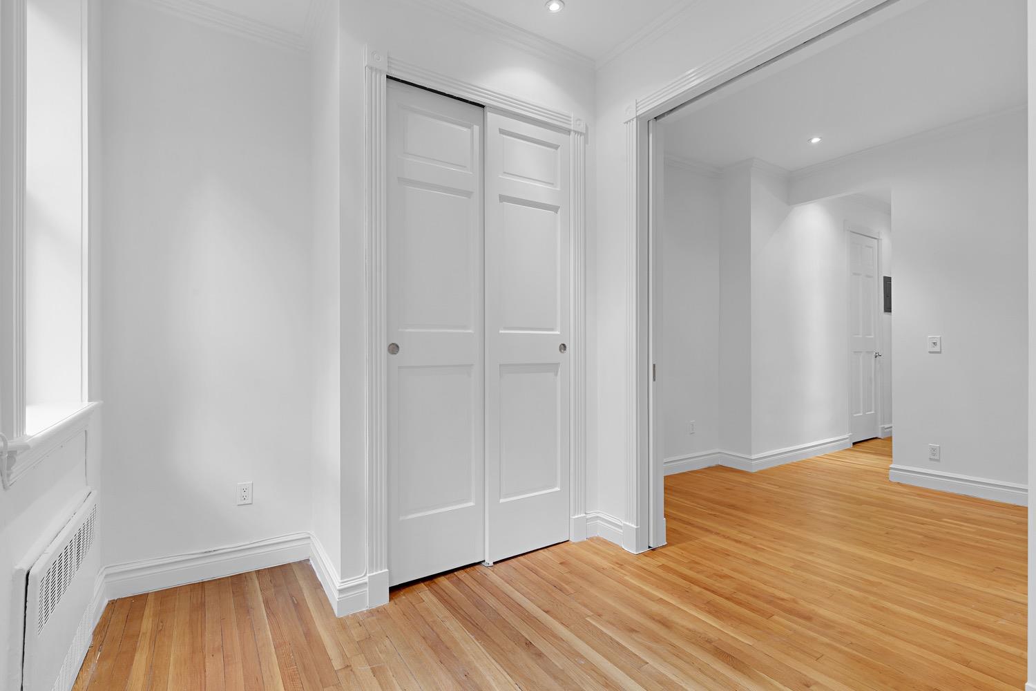420 East 66th Street, #4H