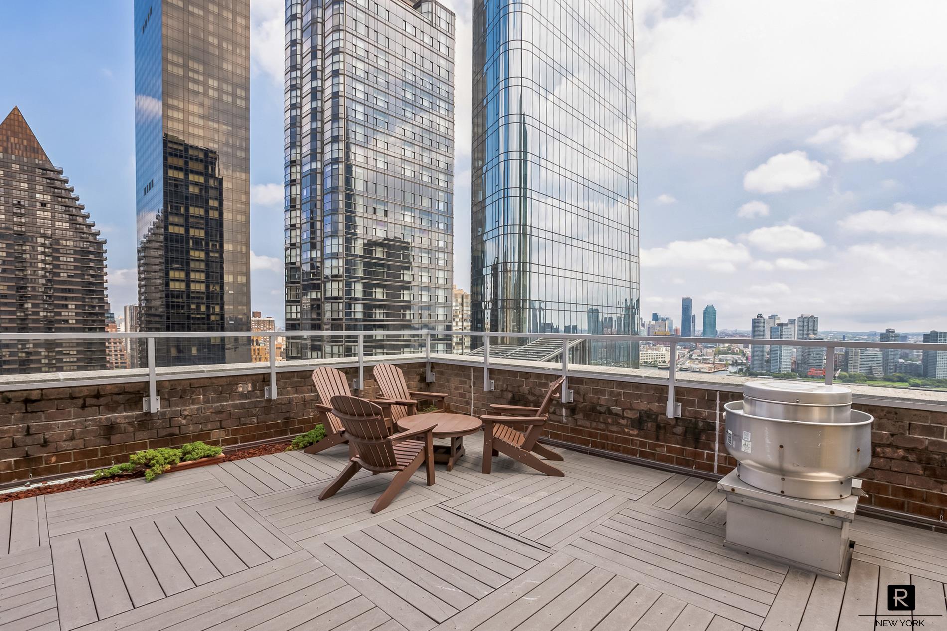 333 East 45th Street Turtle Bay New York NY 10017