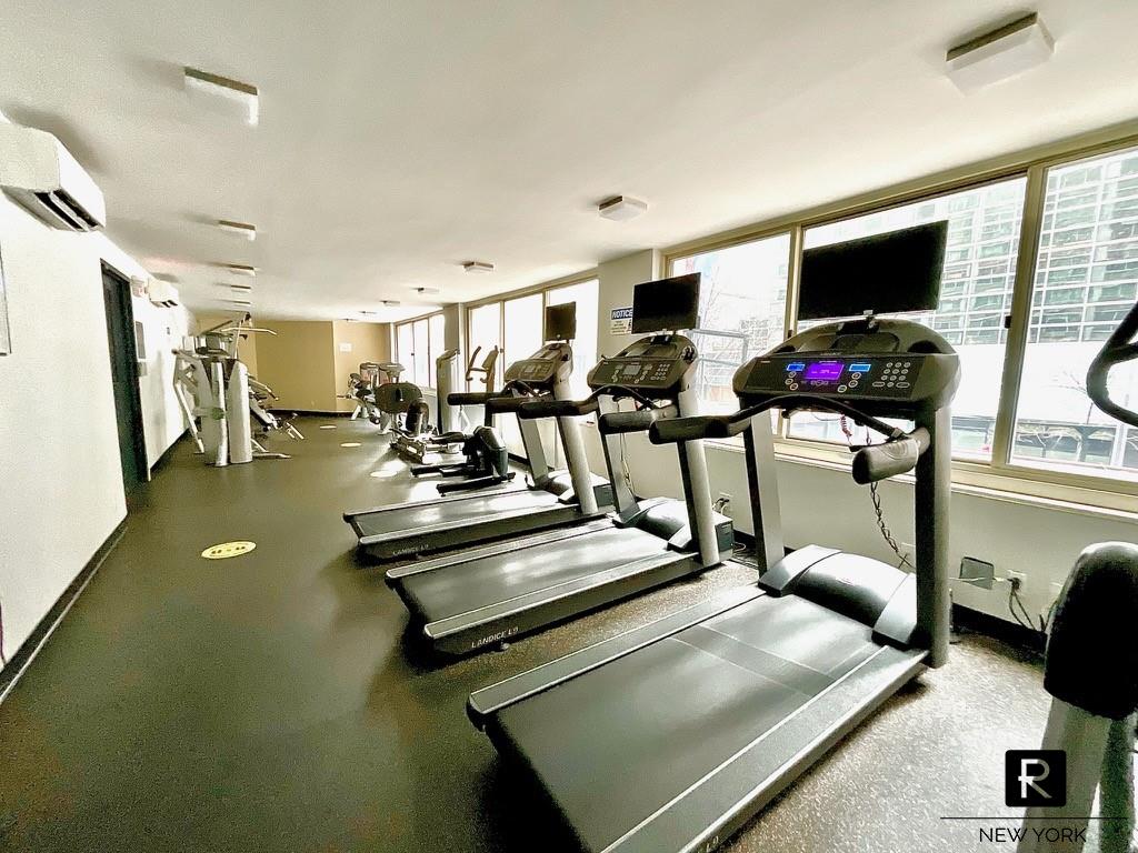 333 East 45th Street Turtle Bay New York NY 10017