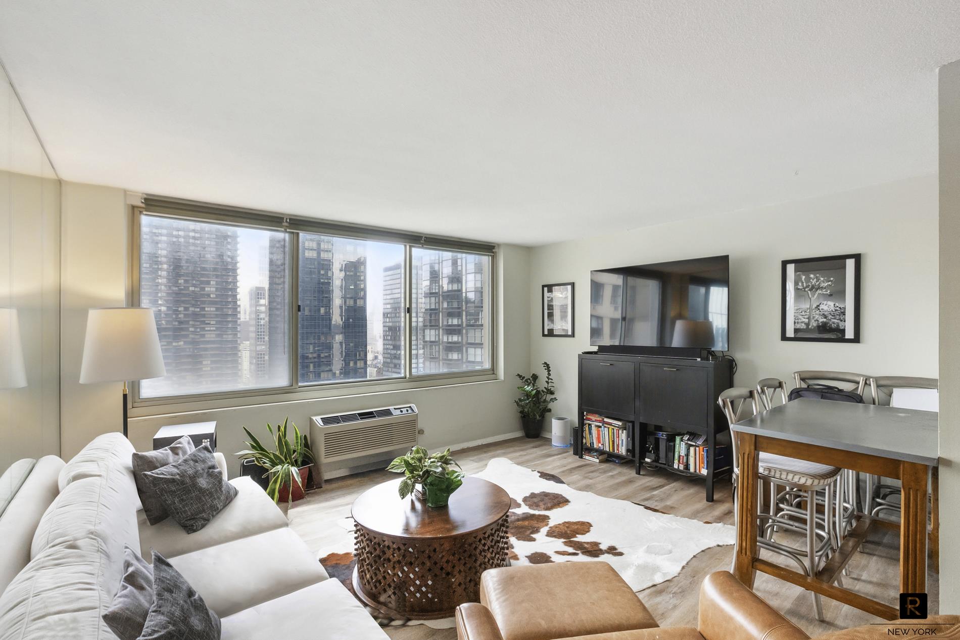 333 East 45th Street Turtle Bay New York NY 10017