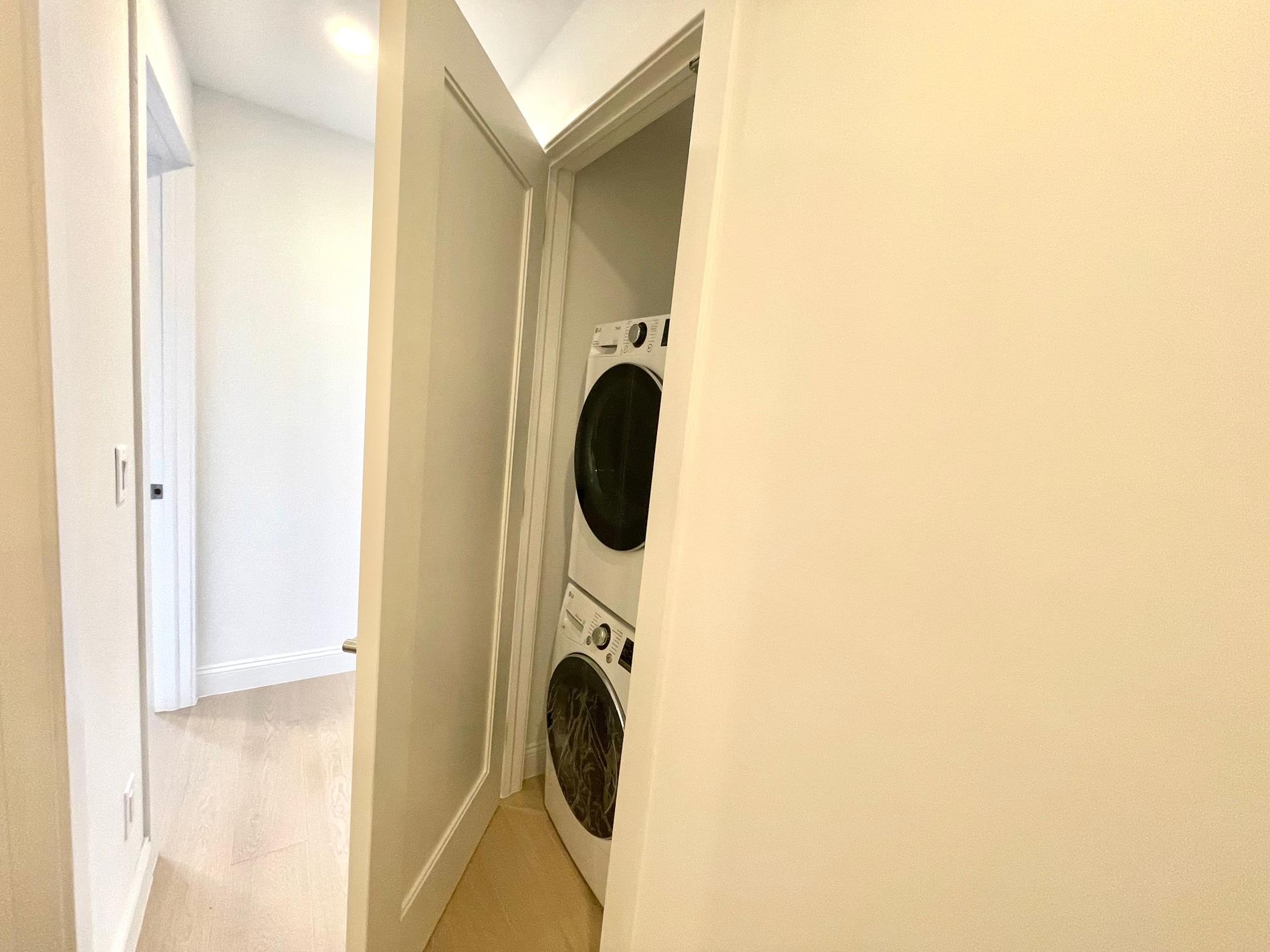 228 East 6th Street 14 E. Greenwich Village New York NY 10003