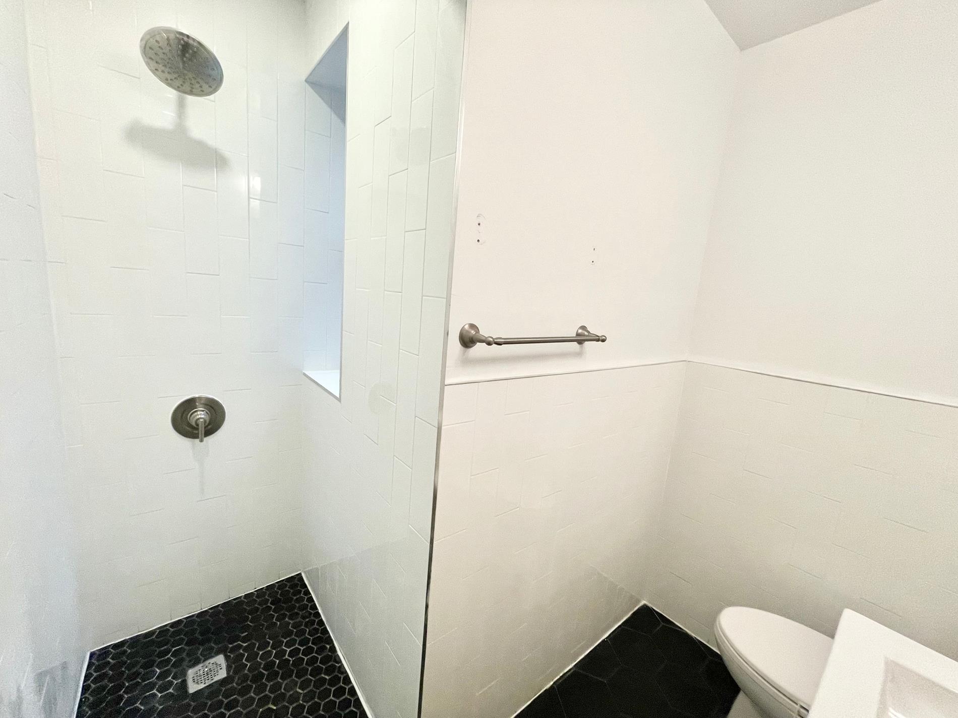 228 East 6th Street 14 E. Greenwich Village New York NY 10003