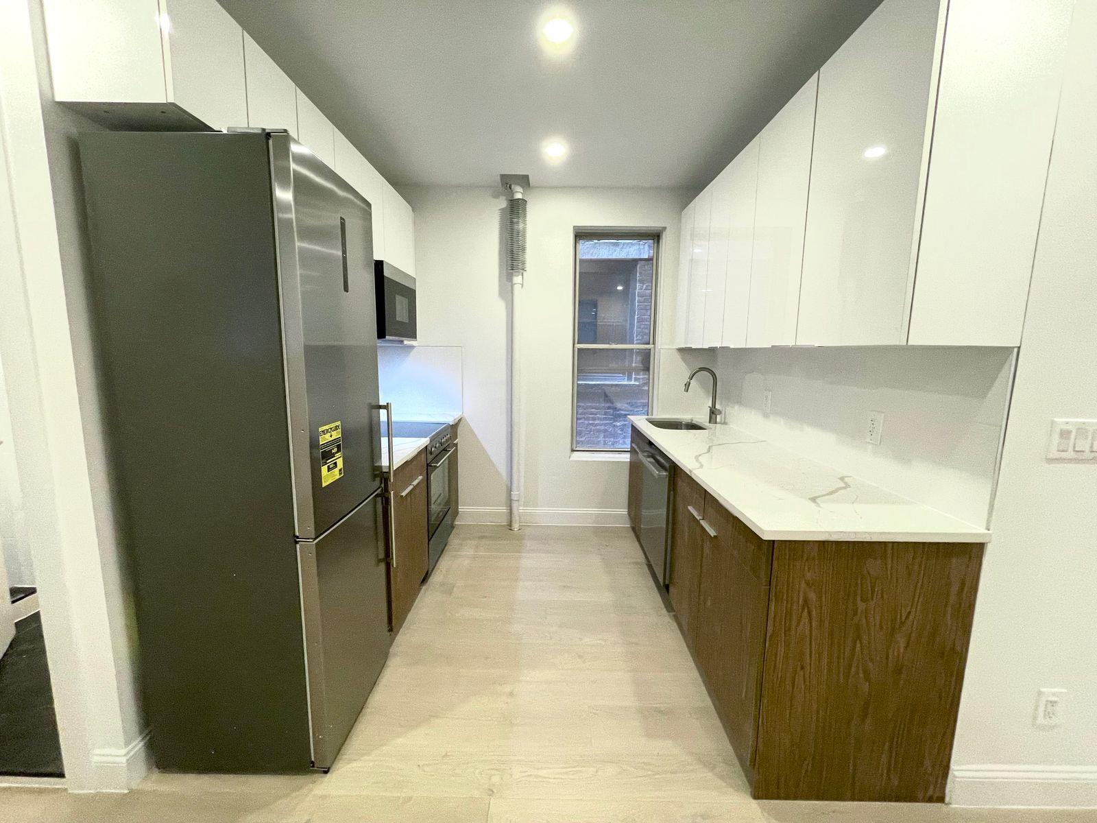 228 East 6th Street 14 E. Greenwich Village New York NY 10003