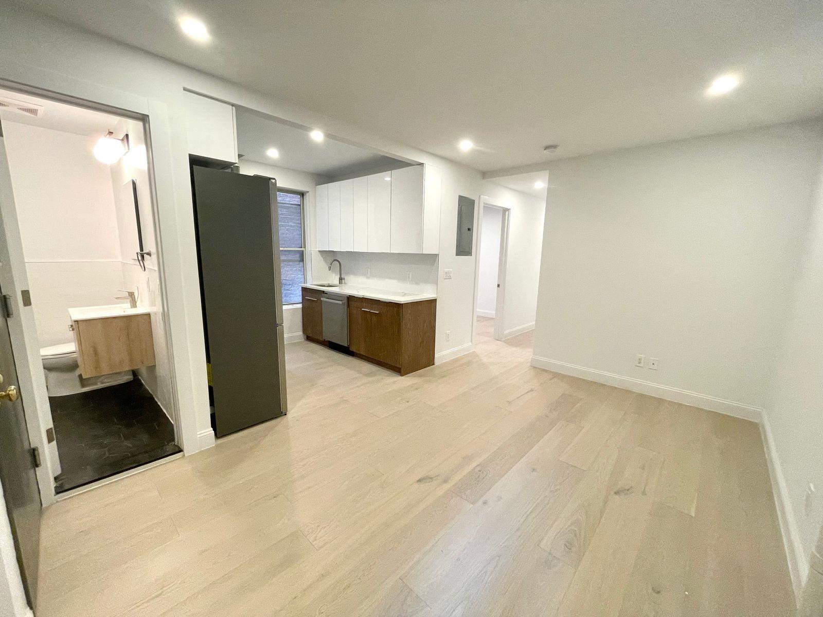 228 East 6th Street 14 E. Greenwich Village New York NY 10003