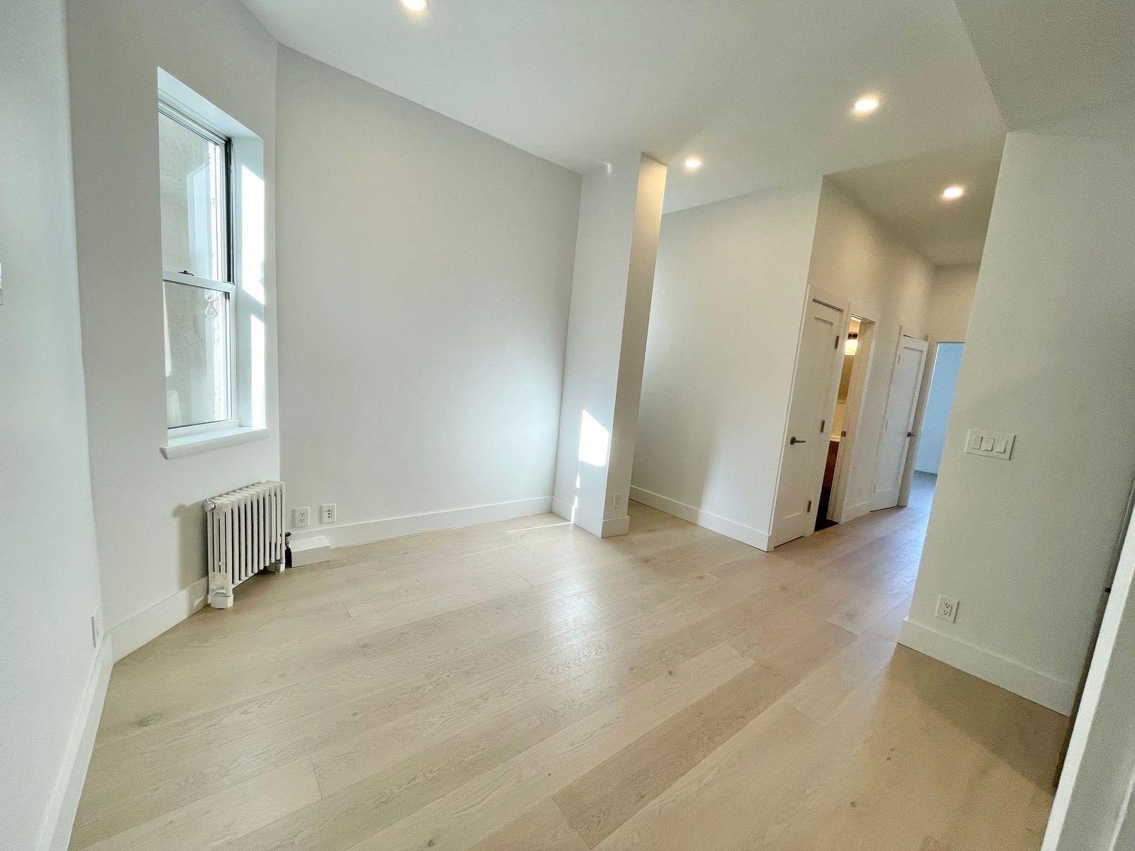 253 East 10th Street 18 E. Greenwich Village New York NY 10009