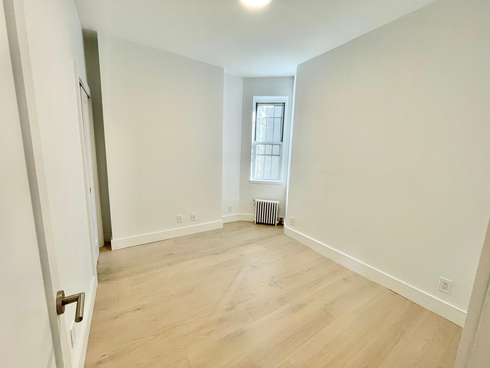 253 East 10th Street 18 E. Greenwich Village New York NY 10009