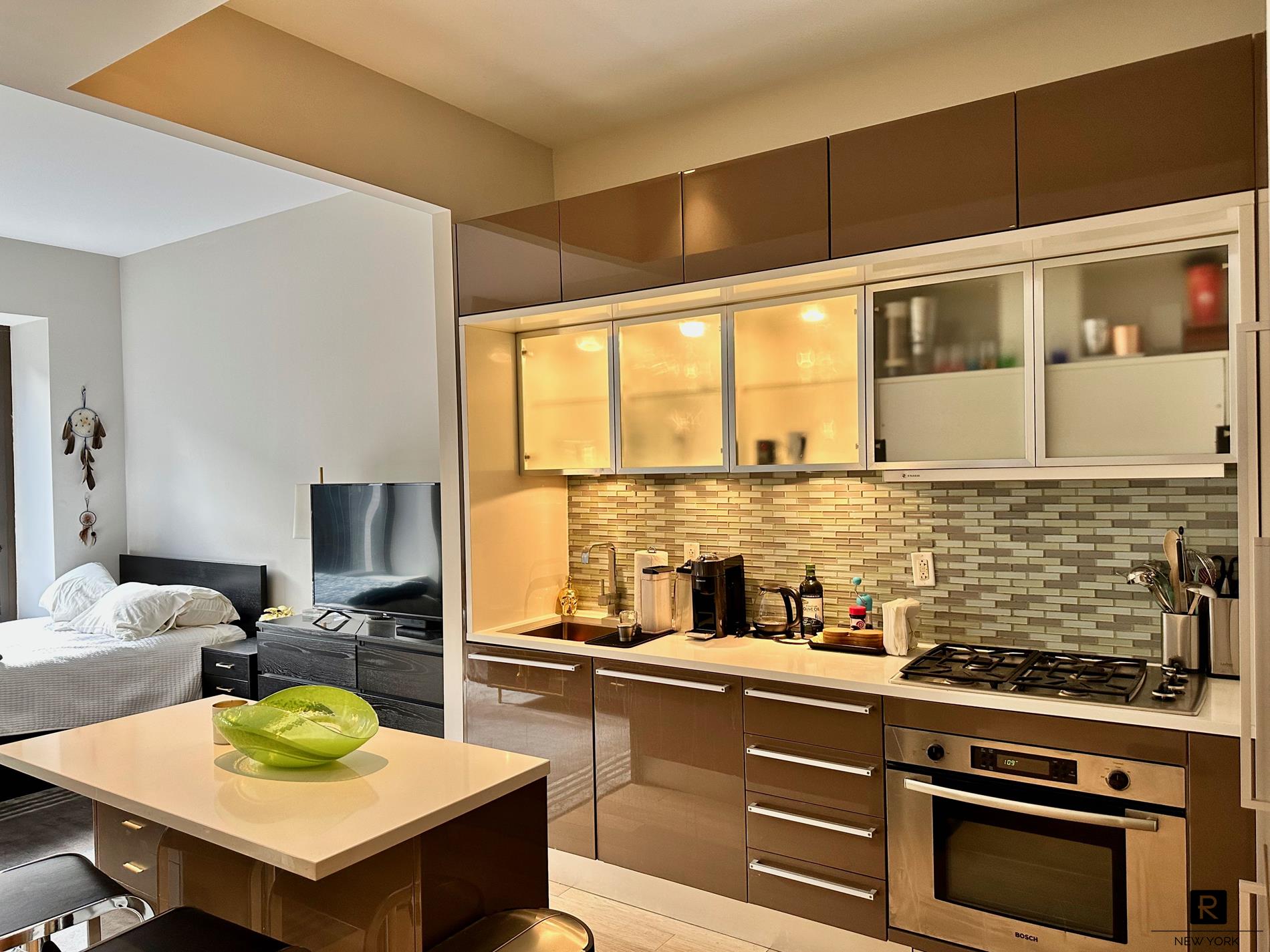 75 Wall Street Financial District New York NY 10005