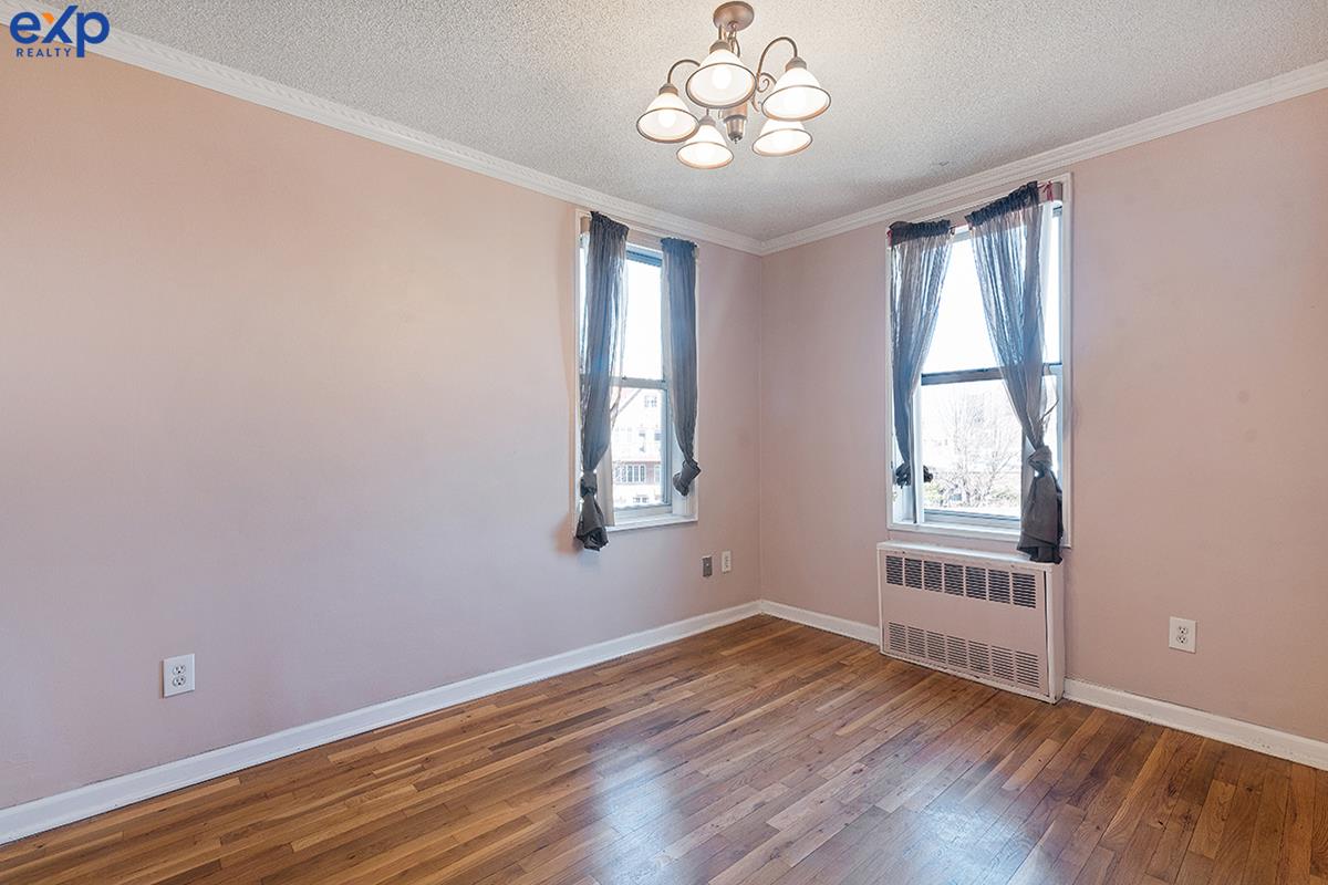 67-50 Thornton Place 2-F Forest Hills Queens NY 11375