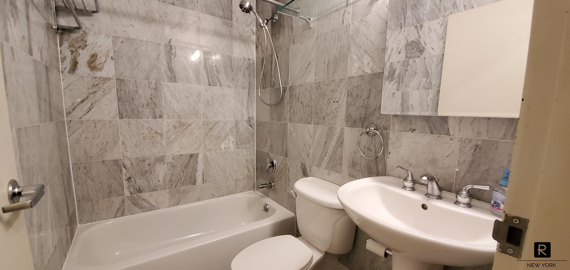 225 East 58th Street Midtown East New York NY 10022