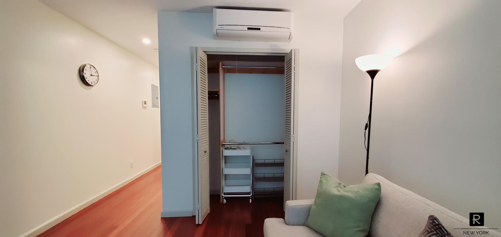 225 East 58th Street Midtown East New York NY 10022