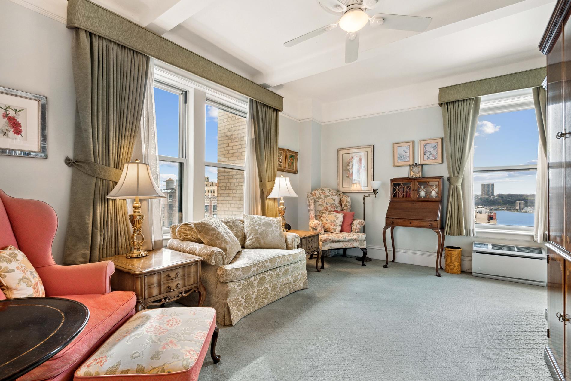 515 West End Avenue 15-D Upper West Side New York NY 10024