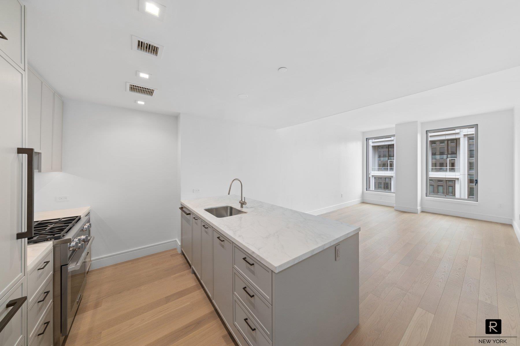 540 Sixth Avenue Flatiron District New York NY 10011