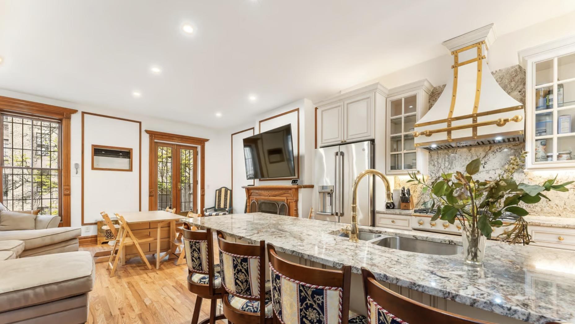 44 West 91st Street, #2