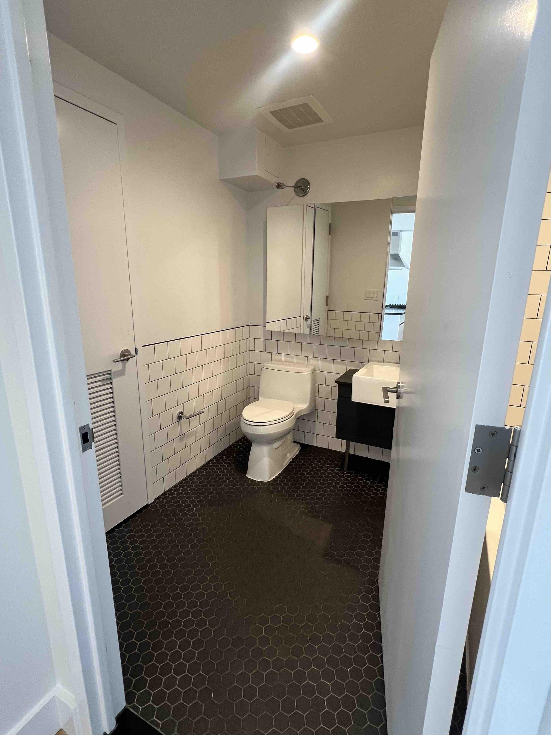 504 Myrtle Avenue 8-A Clinton Hill Brooklyn NY 11205