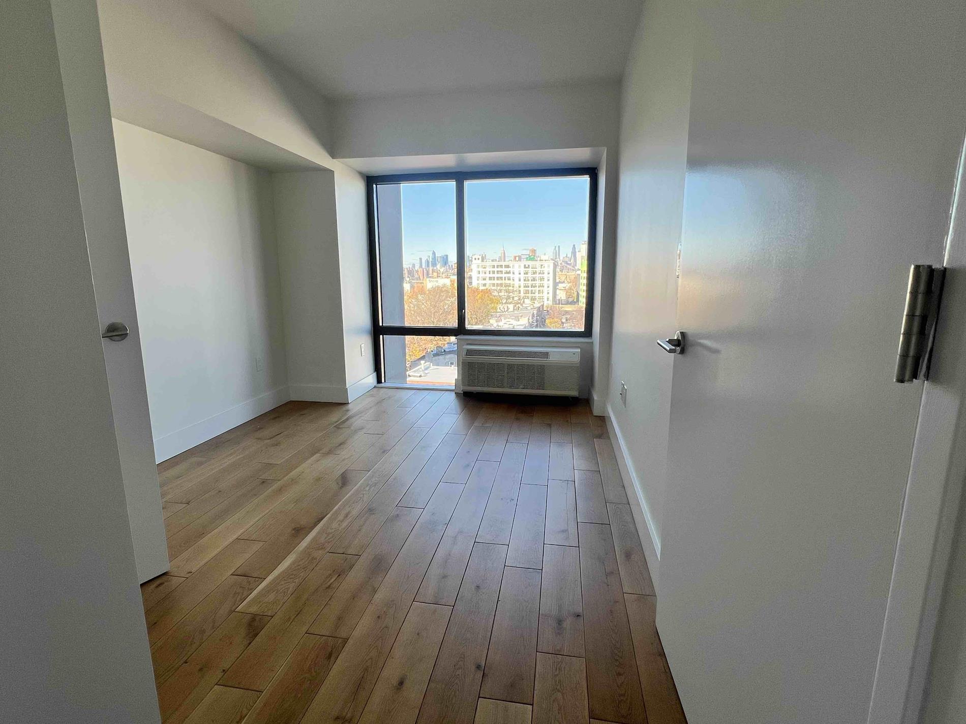 504 Myrtle Avenue 8-A Clinton Hill Brooklyn NY 11205