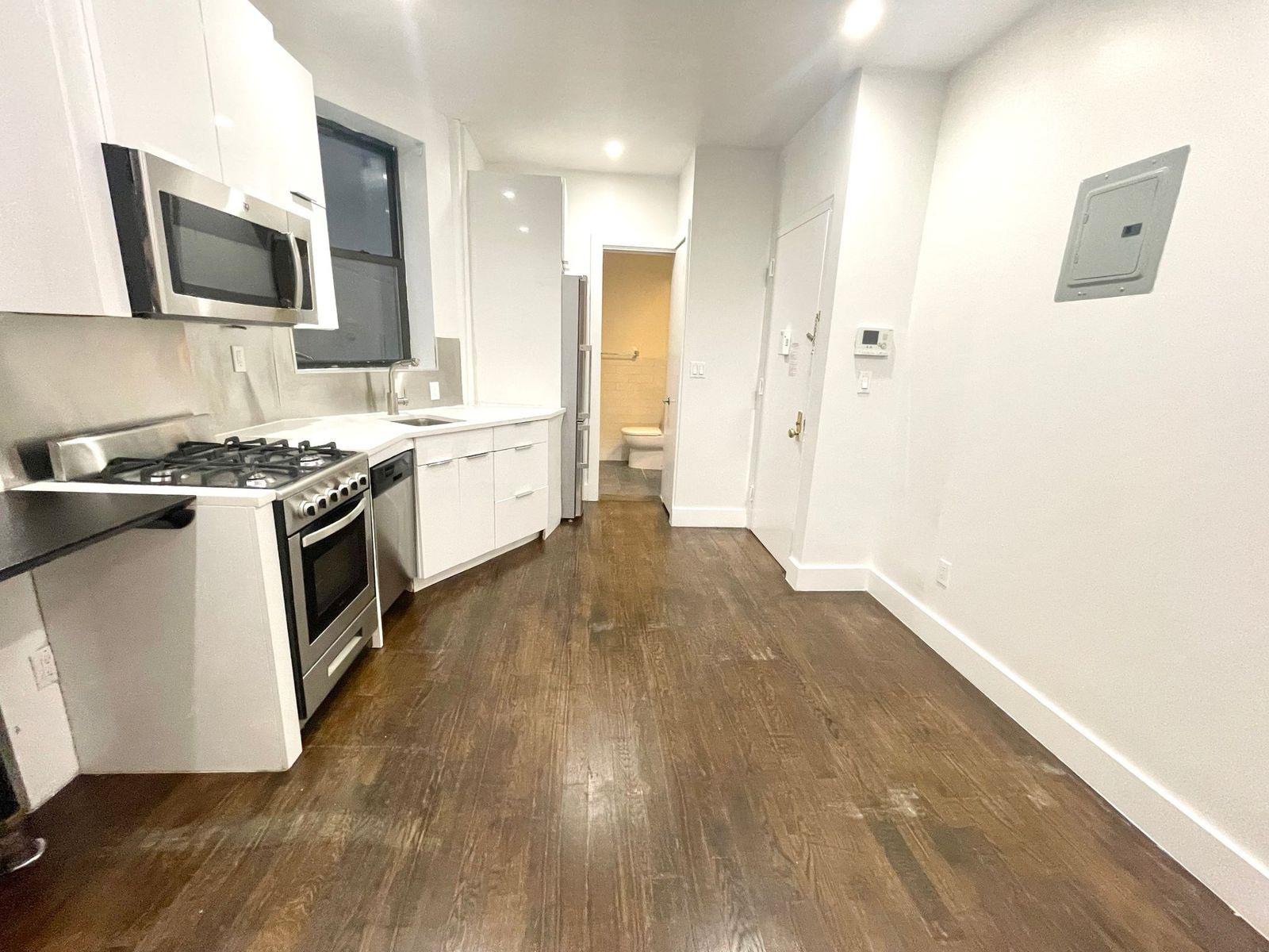 440 Tenth Avenue 2-RS Clinton New York NY 10001