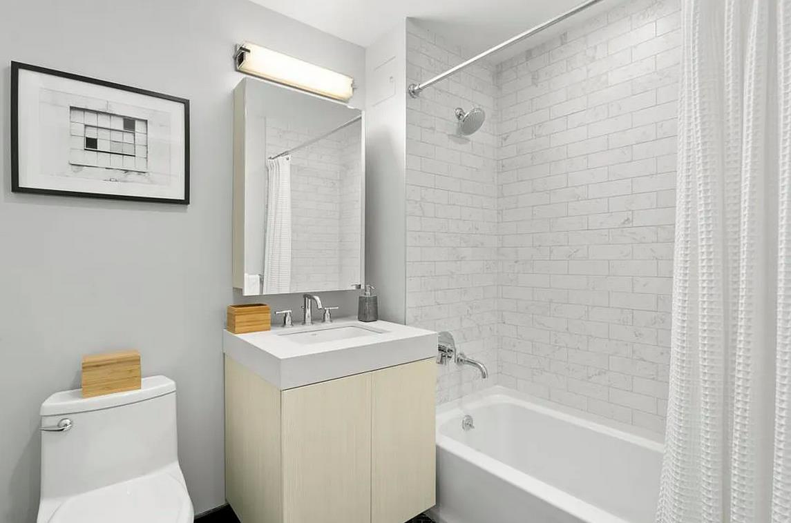 555 Waverly Avenue 4H Clinton Hill Brooklyn NY 11238