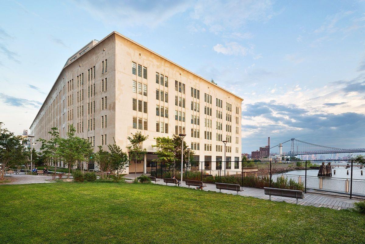 184 Kent Avenue A-611 Williamsburg Brooklyn NY 11249