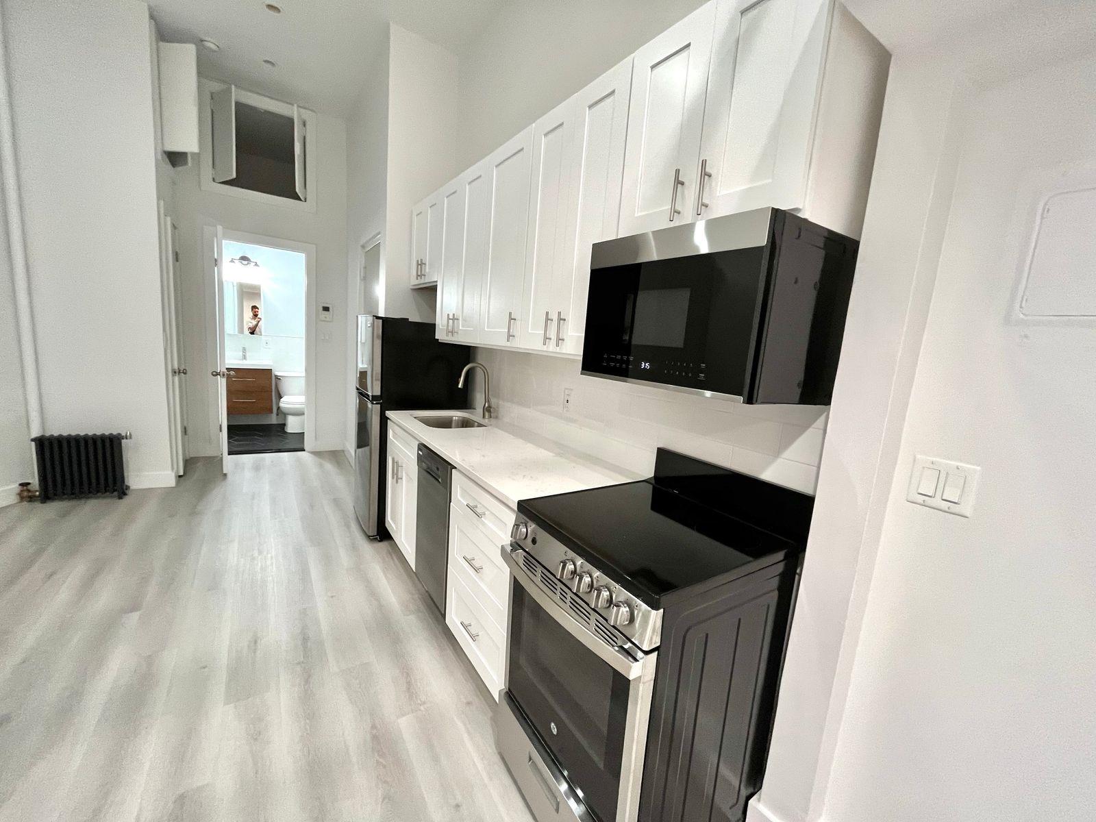 440 Tenth Avenue 1-RS Clinton New York NY 10001