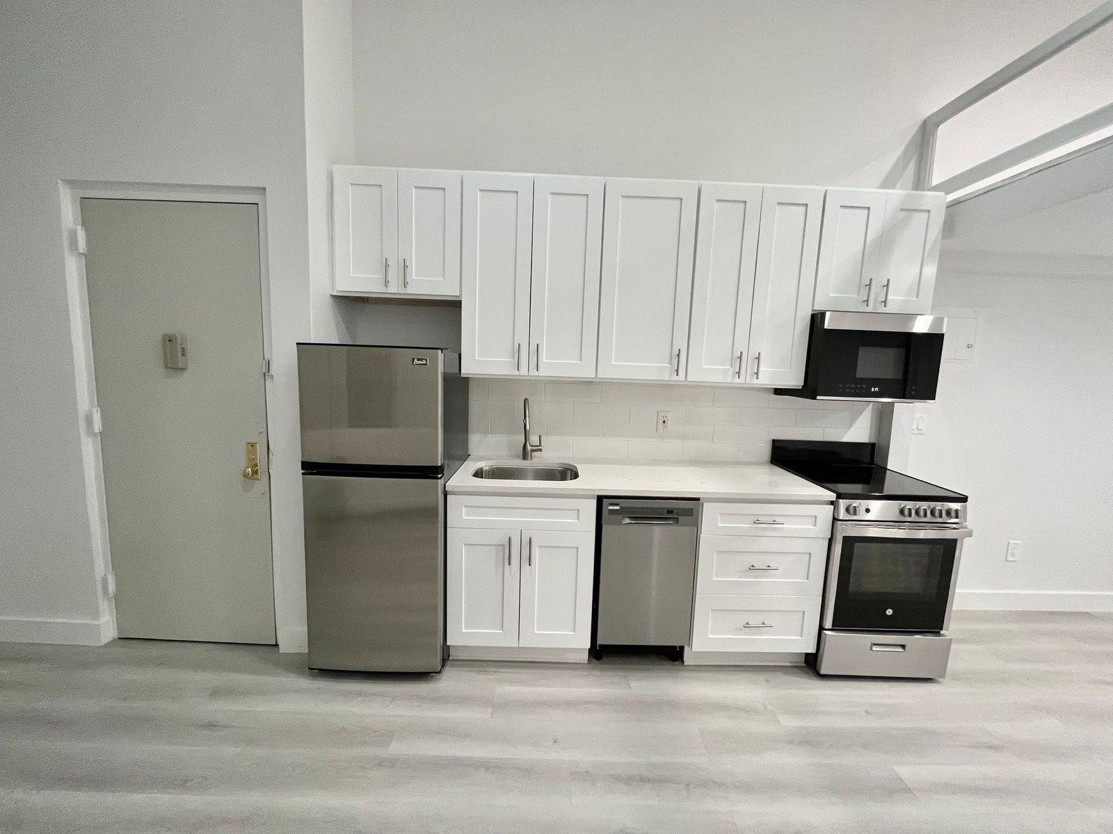 440 Tenth Avenue 1-RS Clinton New York NY 10001