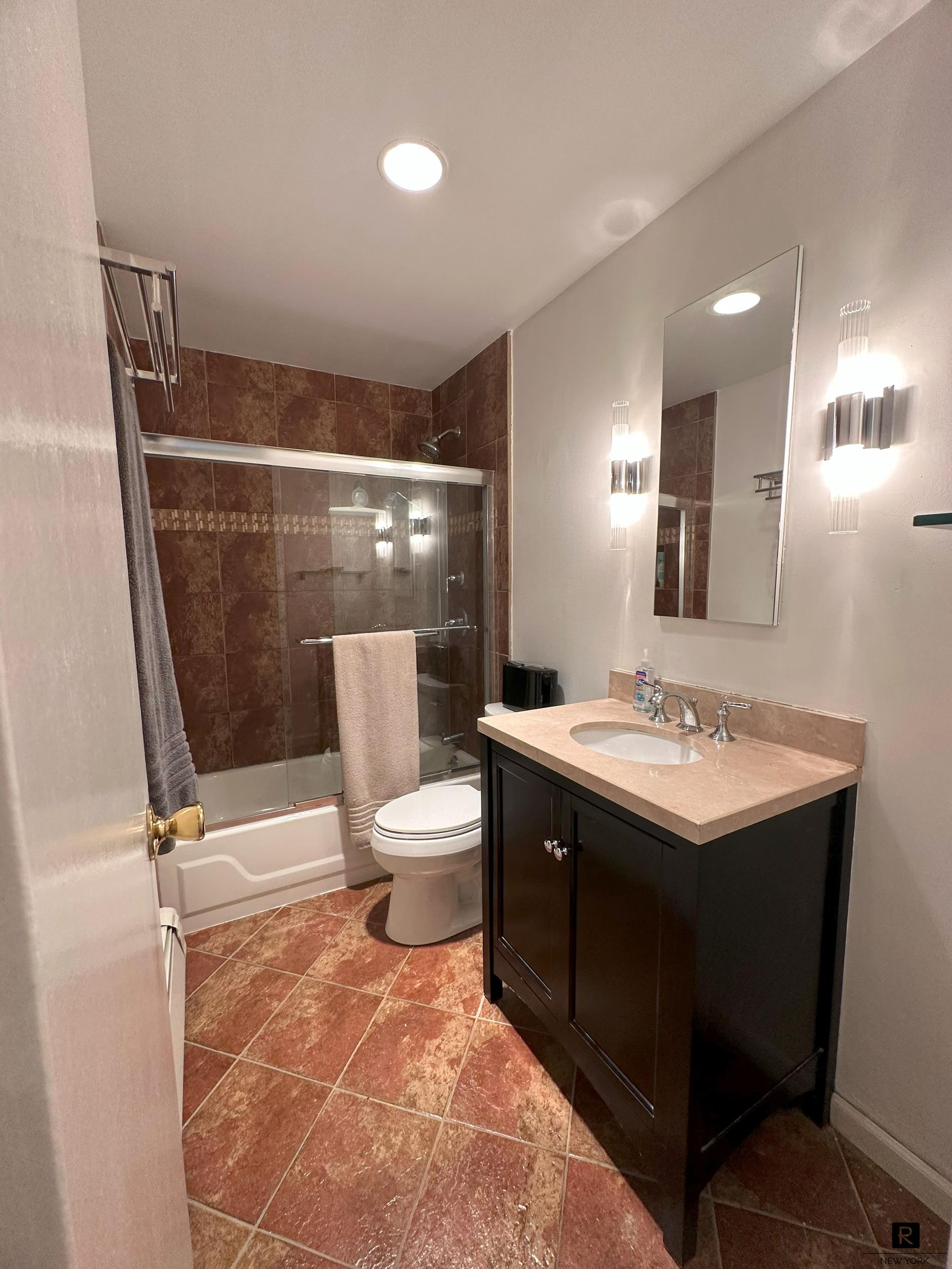 521 West 47th Street, #1A