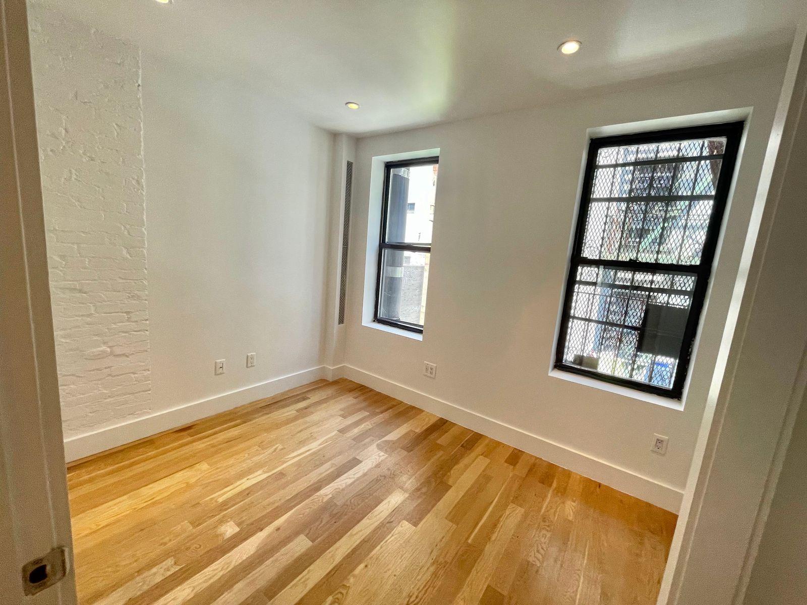 211 Madison Street 10 Lower East Side New York NY 10002