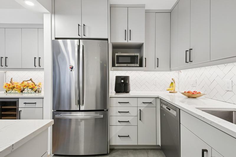 4-74 48th Avenue 7-E Long Island City Queens NY 11109