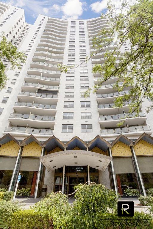 1020 Grand Concourse Concourse Bronx NY 10451