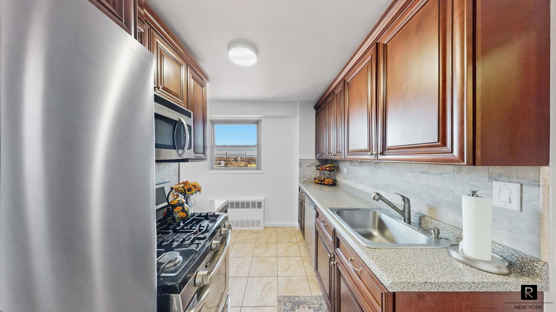 1020 Grand Concourse Concourse Bronx NY 10451