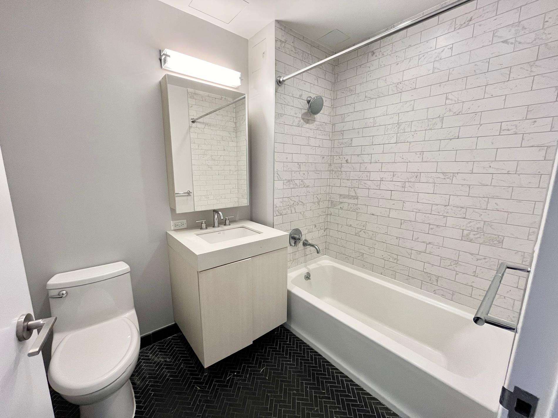555 Waverly Avenue 3G Clinton Hill Brooklyn NY 11238