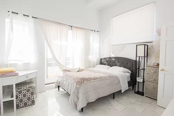 43-12 Broadway PH Long Island City Queens NY 11414