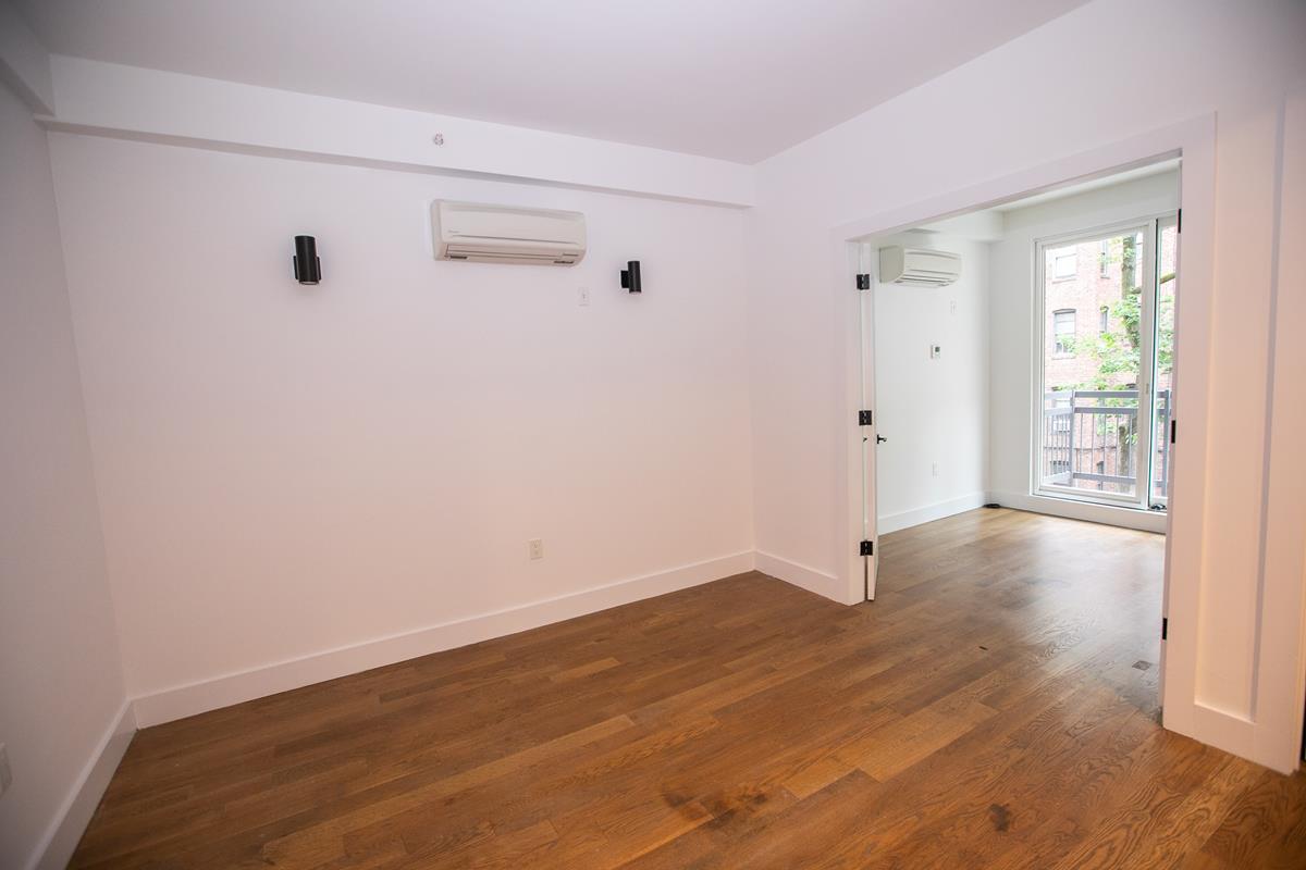 323 East 19th Street 3E Ditmas Park Brooklyn NY 11226