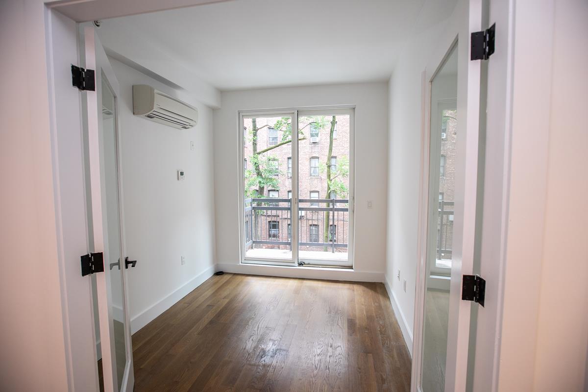 323 East 19th Street 3E Ditmas Park Brooklyn NY 11226