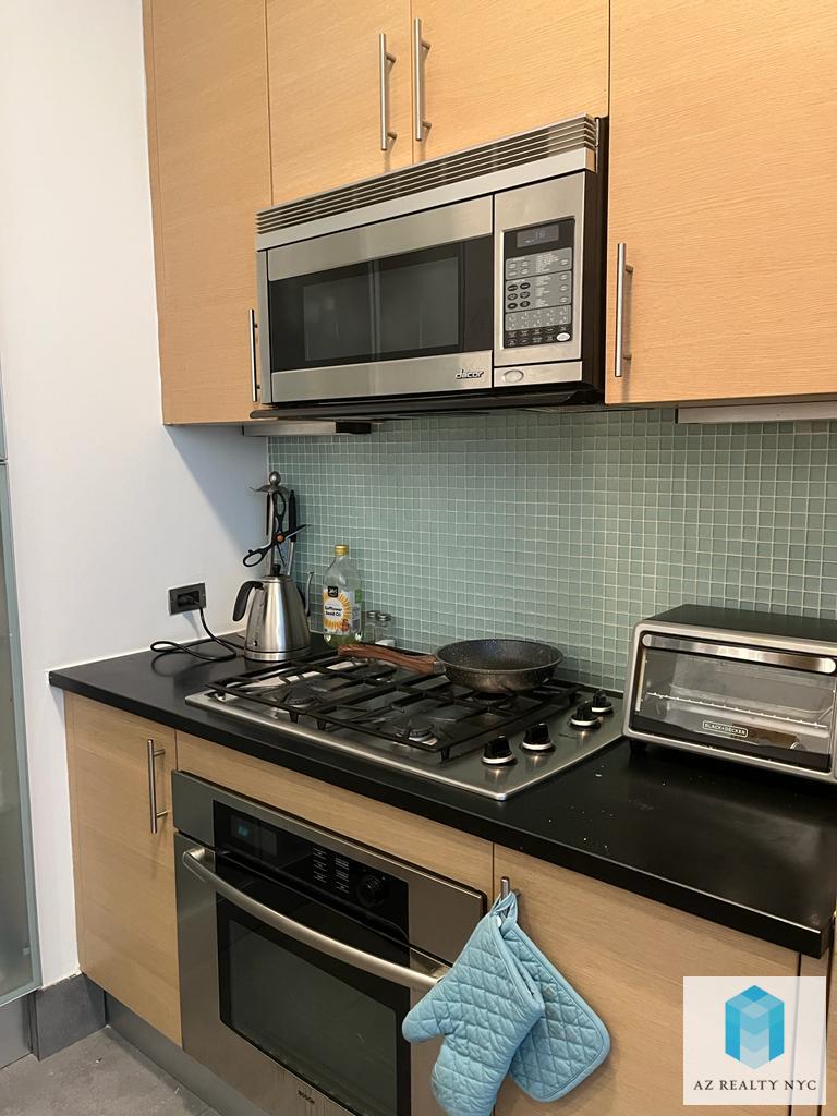 325 Fifth Avenue 9-C NoMad New York NY 10016