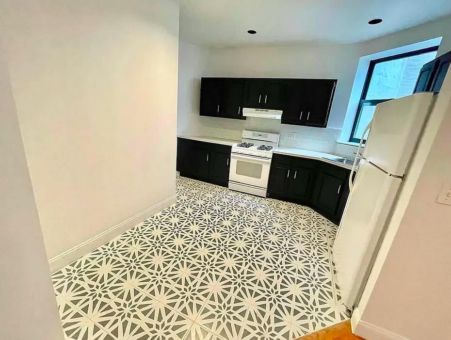 300 West 112th Street 4-A West Harlem New York NY 10026