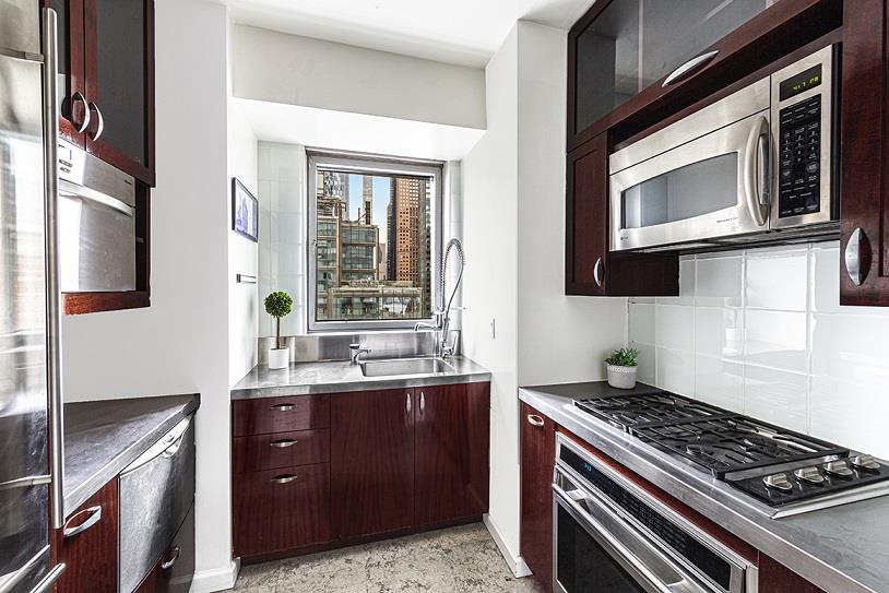 301 West 57th Street, #26D