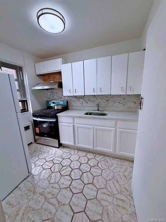 81-04 155th Avenue Lindenwood Queens NY 11414