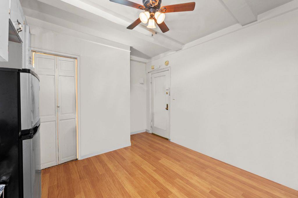 325 West 45th Street Clinton New York NY 10036