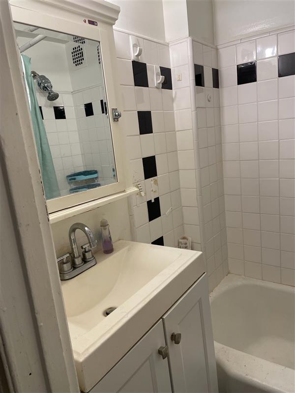 325 West 45th Street Clinton New York NY 10036