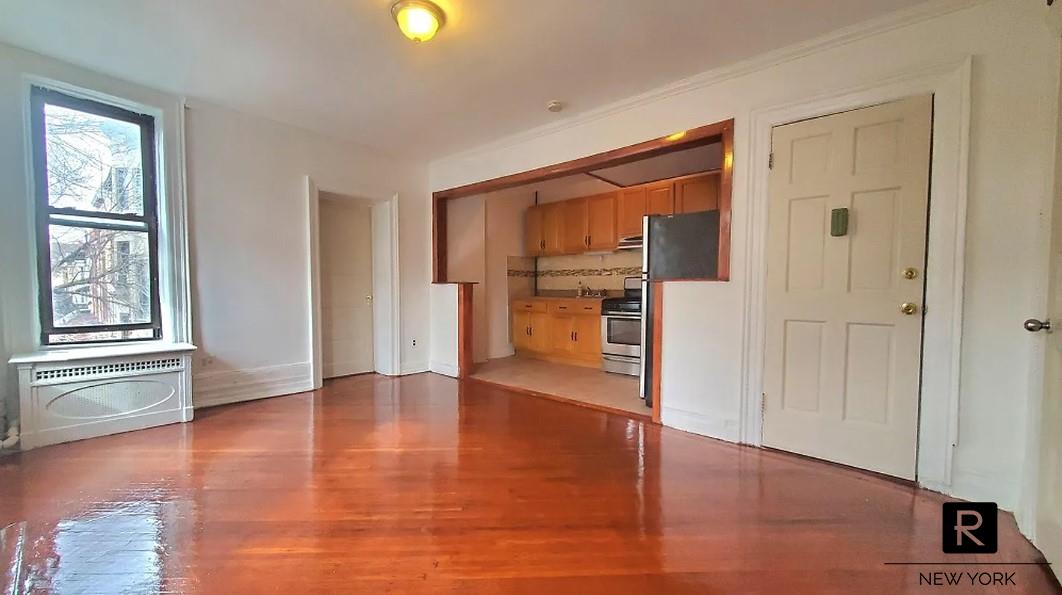 284 New York Avenue Crown Heights Brooklyn NY 11216