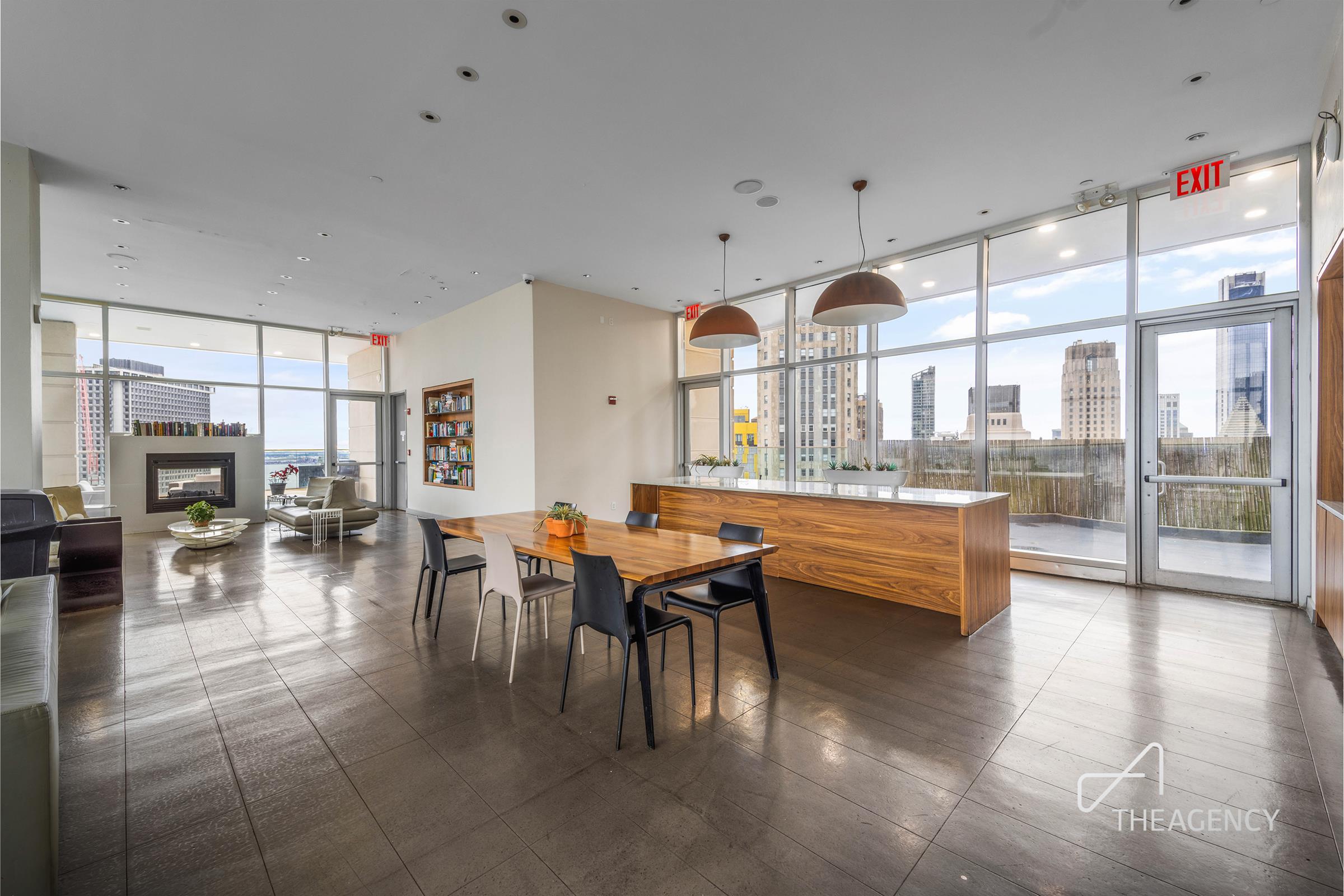 75 Wall Street, #22Q